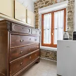 Old Town Charm Casa Historica Tatil Evi Ermioni