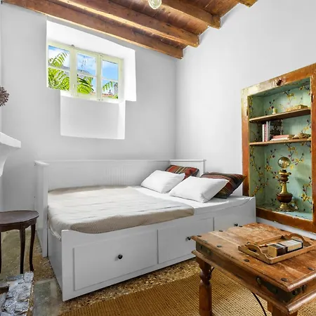 Old Town Charm Casa Historica *