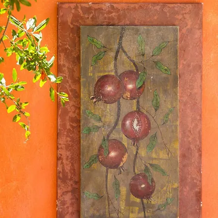 בית נופש Old Town Charm Casa Historica ארמיוני