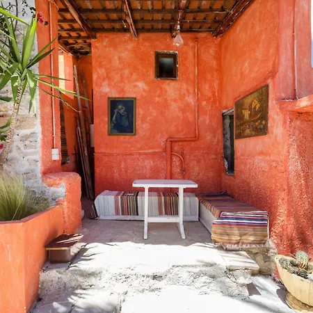 Old Town Charm Casa Historica * Ermioni
